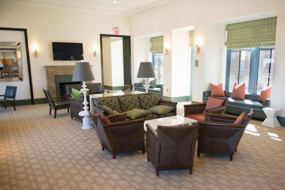 Crystal Quarters Furnished Apartments At The Gramercy Άρλινγκτον Εξωτερικό φωτογραφία