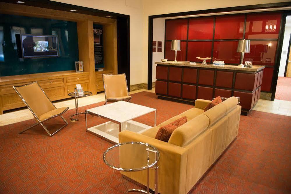 Crystal Quarters Furnished Apartments At The Gramercy Άρλινγκτον Εξωτερικό φωτογραφία